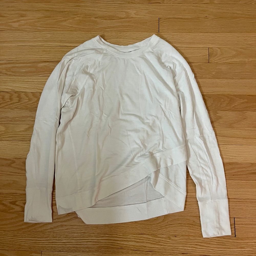 Super Soft Athleta Long Sleeve!!